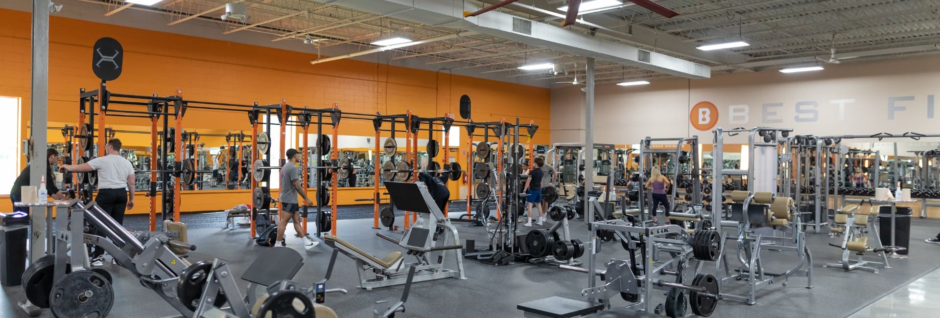 a spacious weight room at best fitness gym in nashua nh