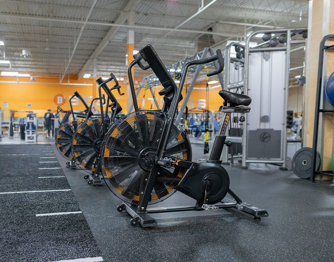 gym equipment in best fitness gym near me